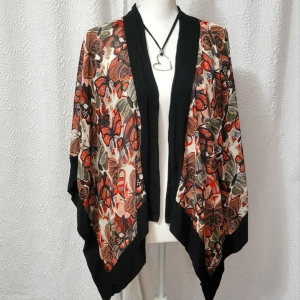 2/$30 🦋Hazel Butterfly Sheer Asymmetrical Kimono Jacket - Picture 3 of 8